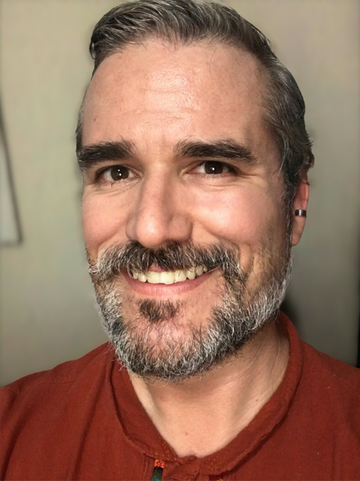 Headshot1.png